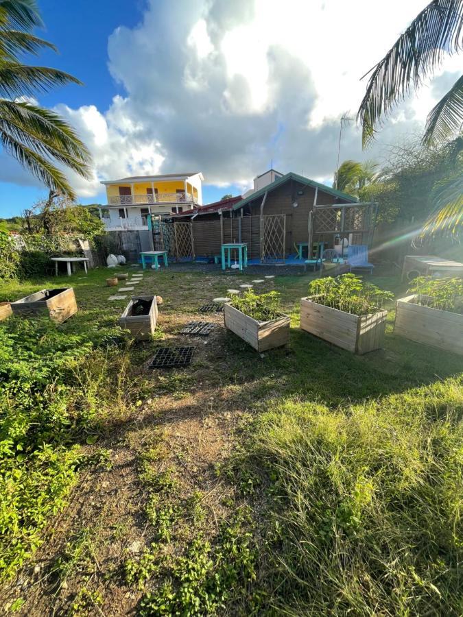 2 Bungalows Au Bord De La Plage De Montal A Moule Loues Individuellement Ou Ensemble Le Moule Exteriör bild