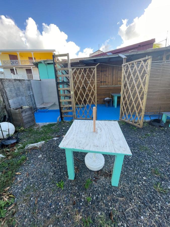 2 Bungalows Au Bord De La Plage De Montal A Moule Loues Individuellement Ou Ensemble Le Moule Exteriör bild